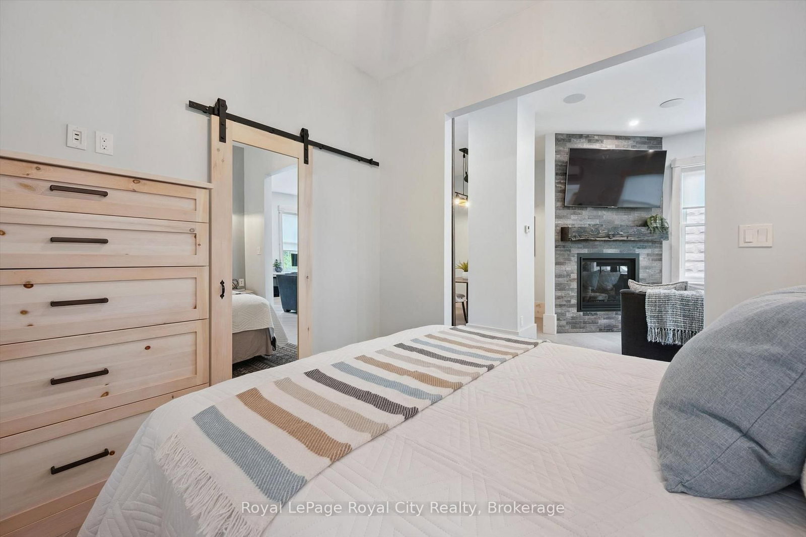 183 Elizabeth Street • Guelph, ON photo 17