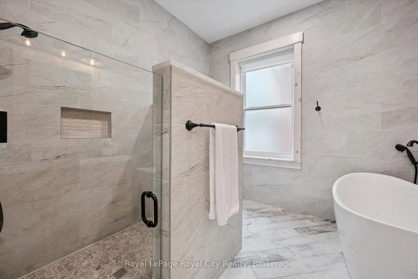 183 Elizabeth Street • Guelph, ON photo 18