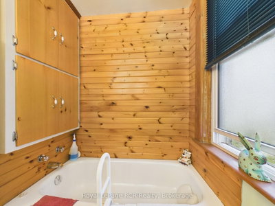 565 Havelock Street • Huron-Kinloss, ON photo 9