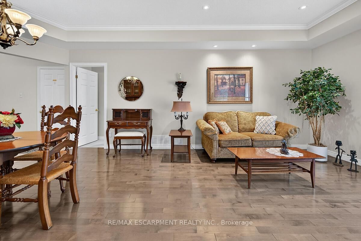 34 Southbrook Drive • #23 • Hamilton, ON photo 17