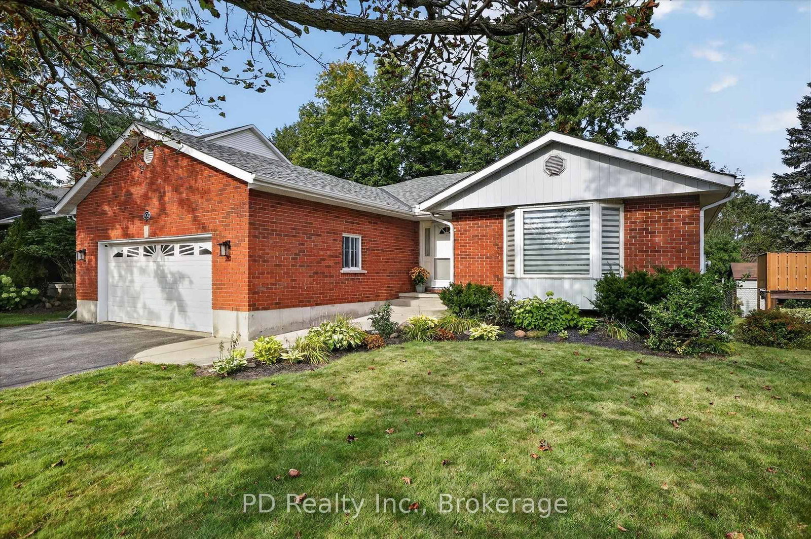 1436 Wildlark Drive • Peterborough, ON photo 3