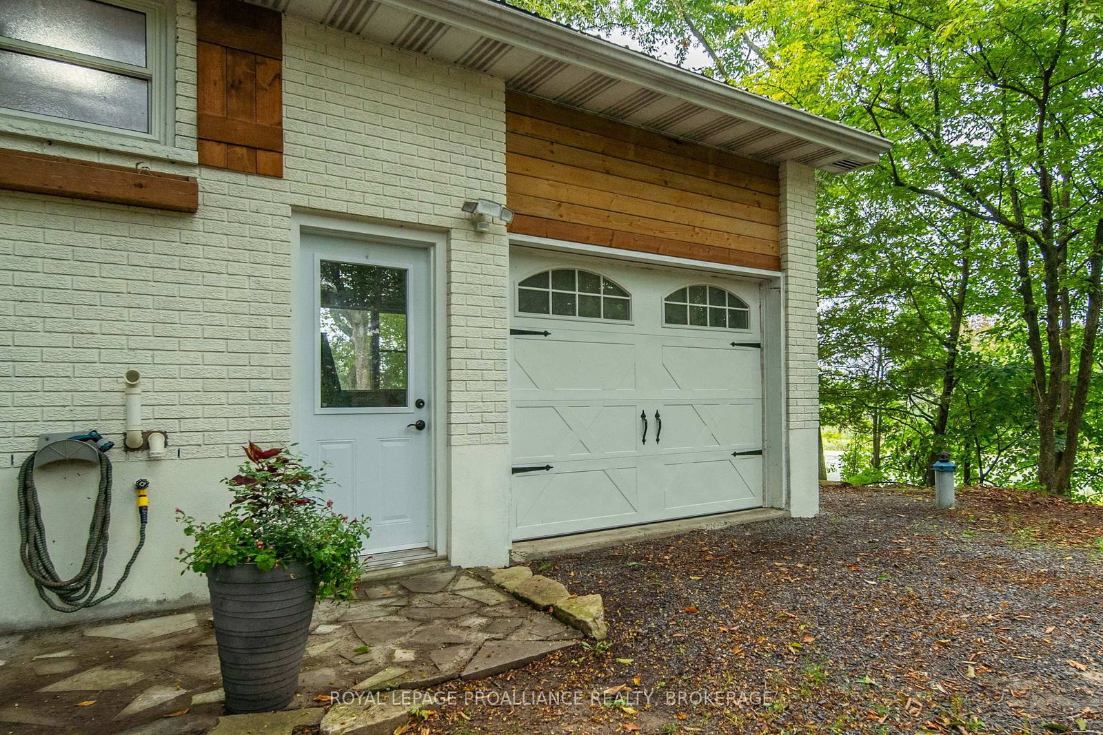 4781 Wilmer Road • Perth Road, ON photo 3