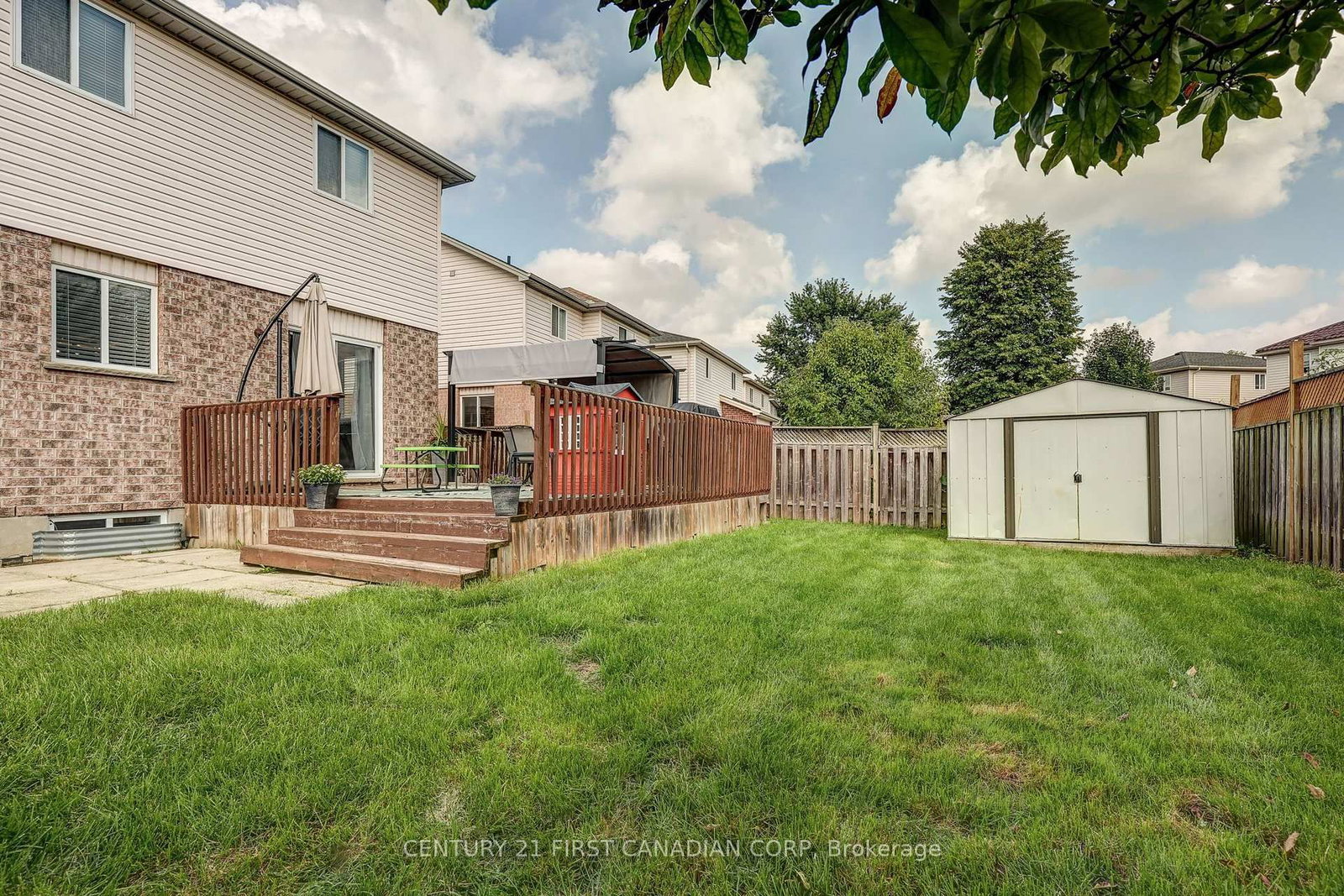 232 RIDGEVIEW Place • London East, ON photo 38