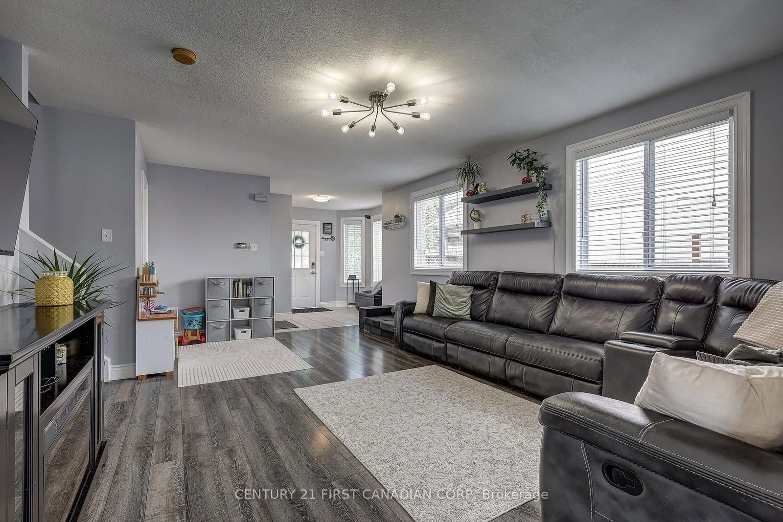 232 RIDGEVIEW Place • London East, ON photo 8