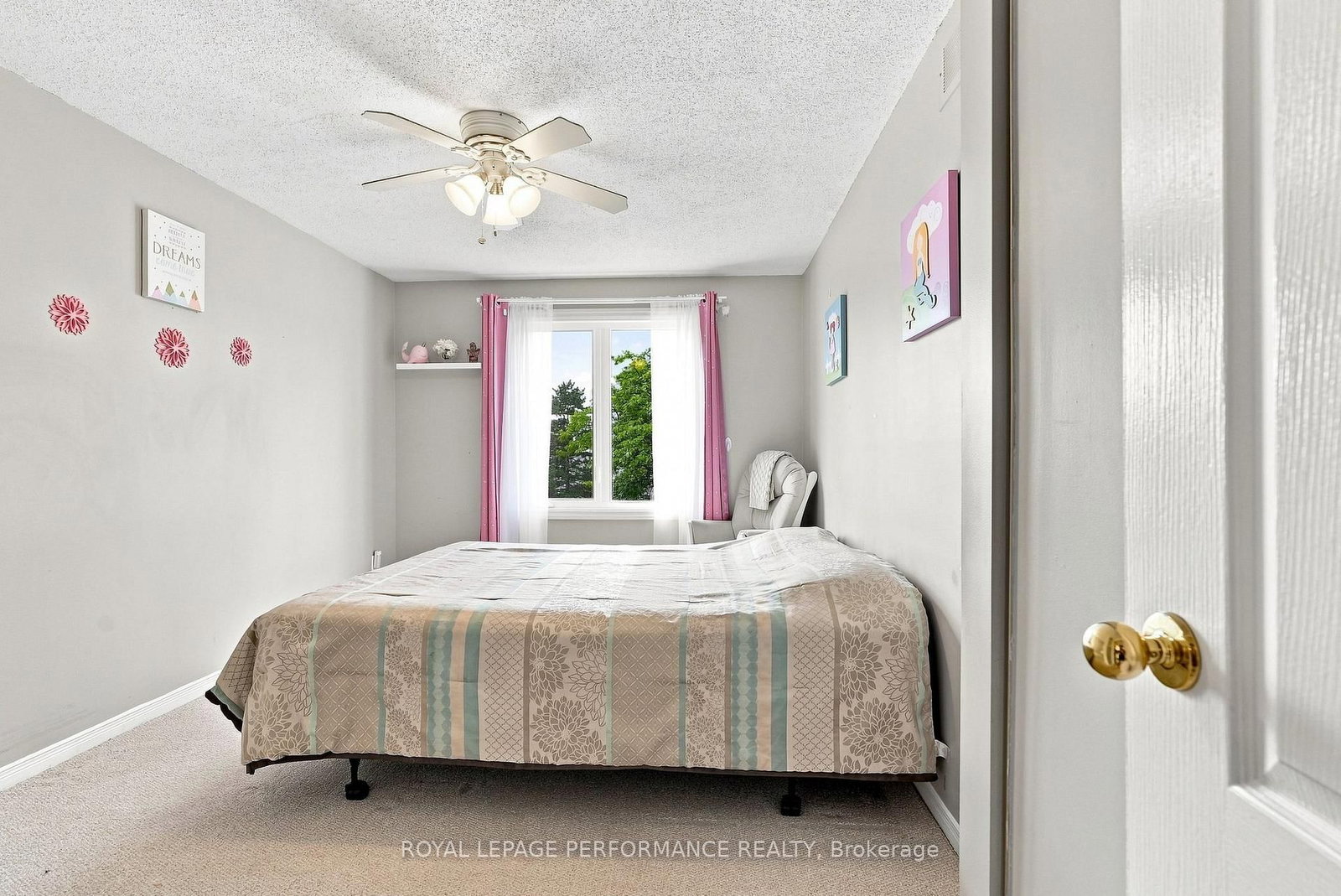 1992 Summerfields Crescent • Ottawa, ON photo 22