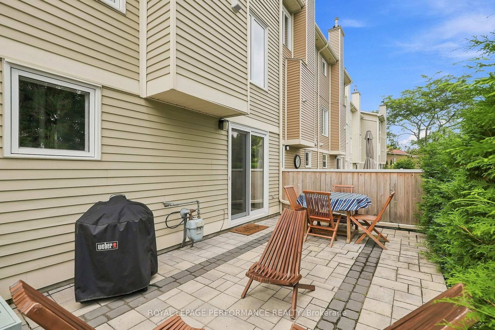 1992 Summerfields Crescent • Ottawa, ON photo 27