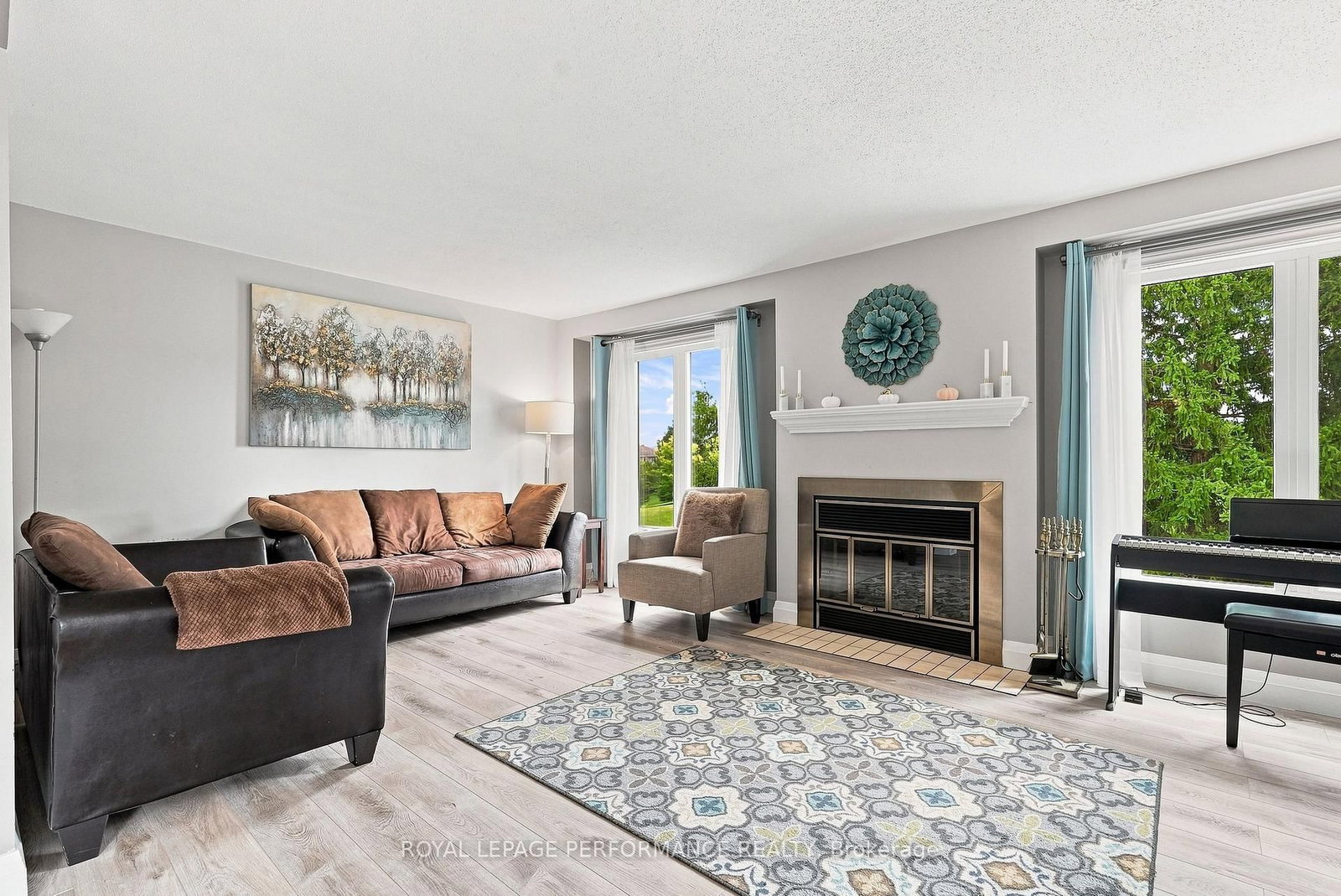 1992 Summerfields Crescent • Ottawa, ON photo 9
