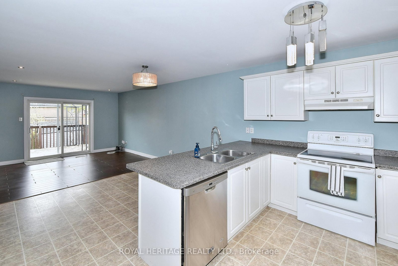 358 Middlefield Road • Peterborough, ON photo 8