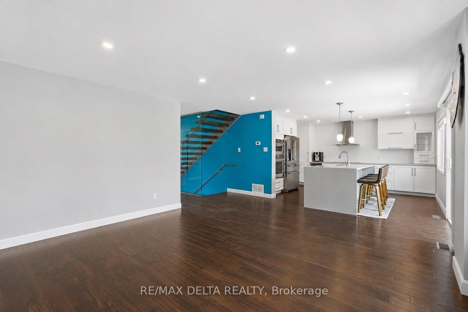 1791 Queensdale Avenue • Ottawa, ON photo 11