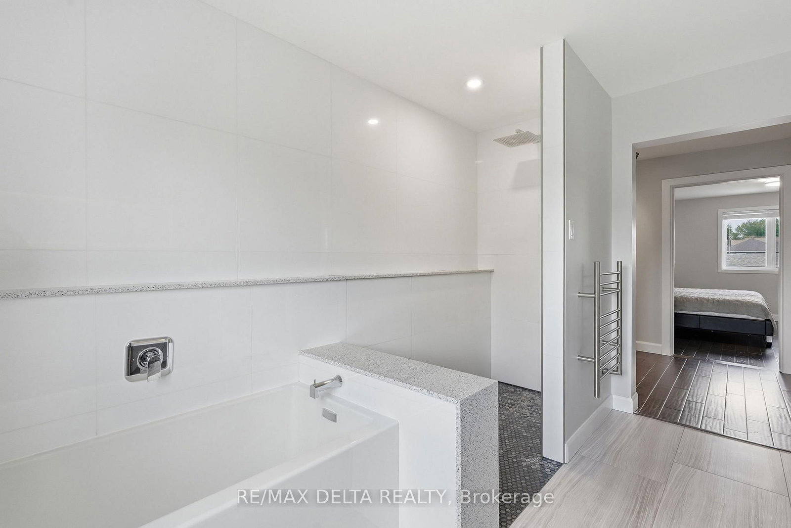 1791 Queensdale Avenue • Ottawa, ON photo 22