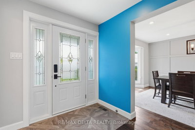 1791 Queensdale Avenue • Ottawa, ON photo 3