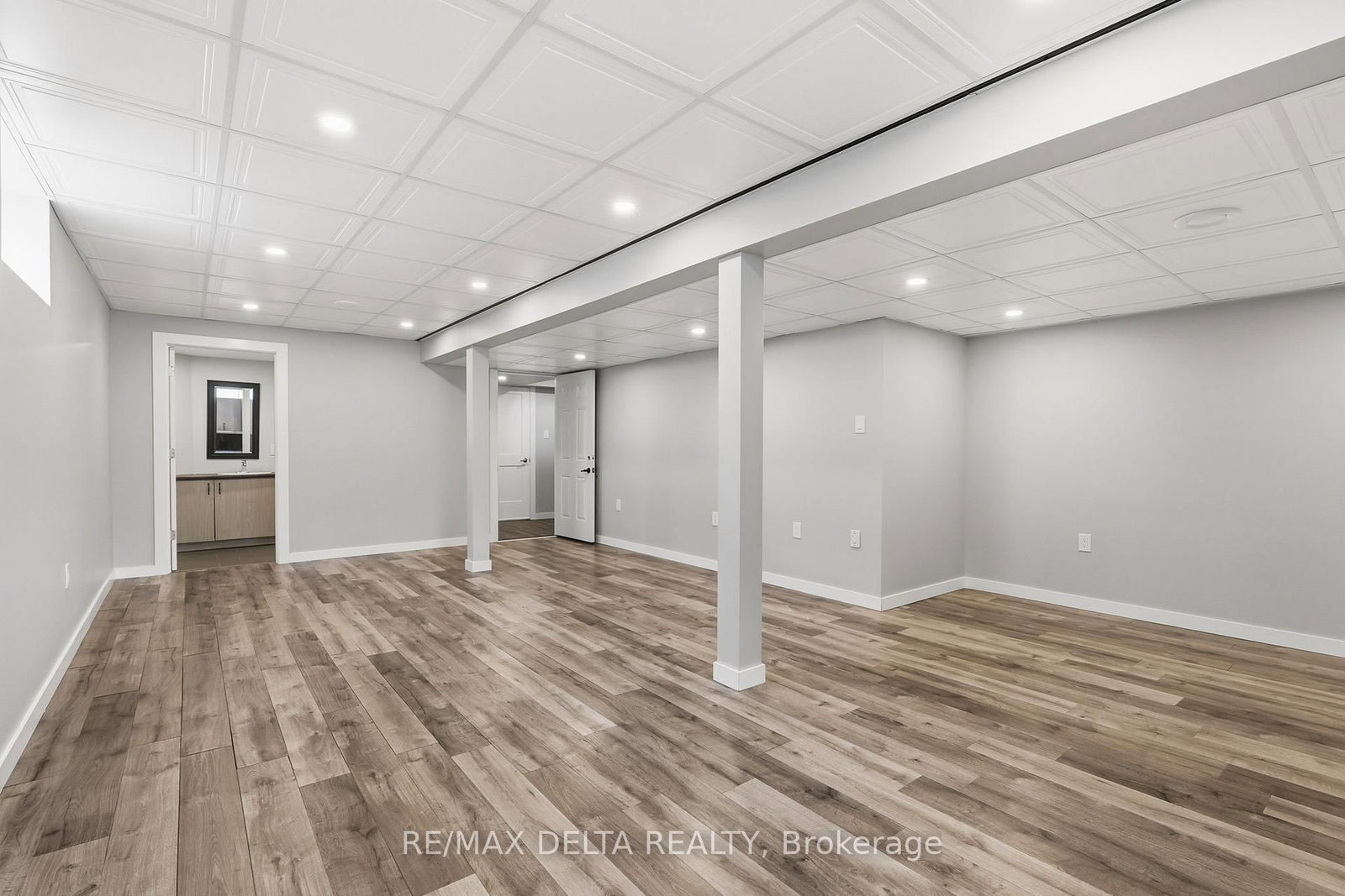 1791 Queensdale Avenue • Ottawa, ON photo 31