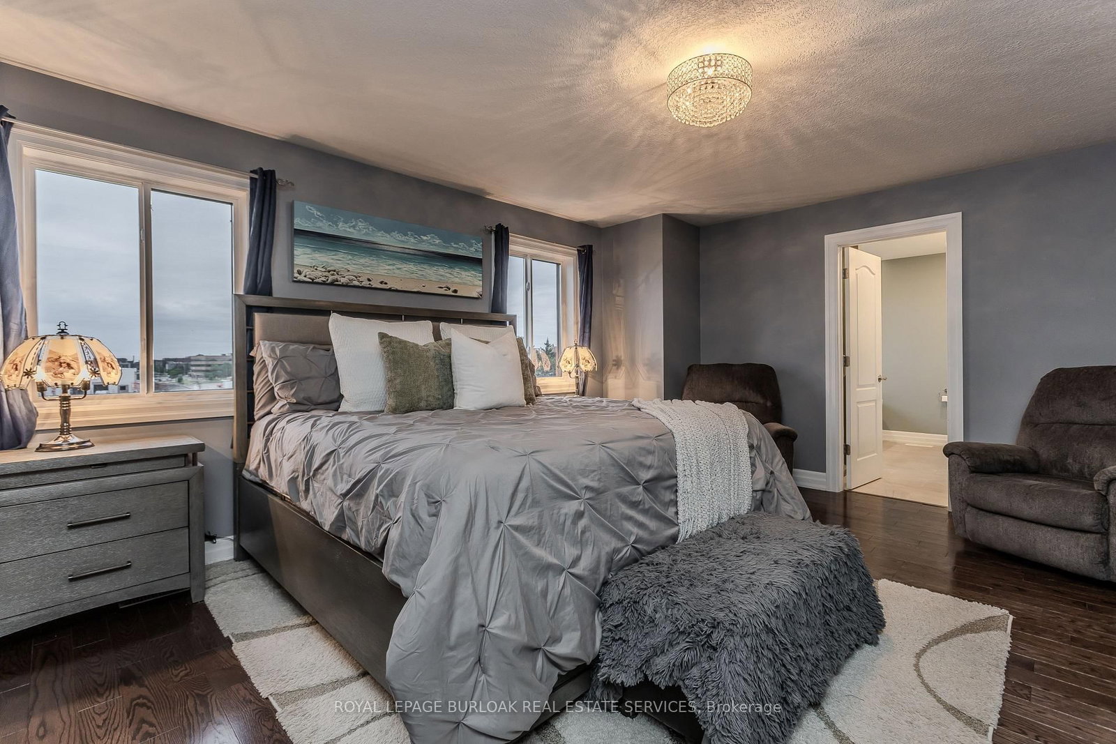 24 Newcastle Court • Hamilton, ON photo 15