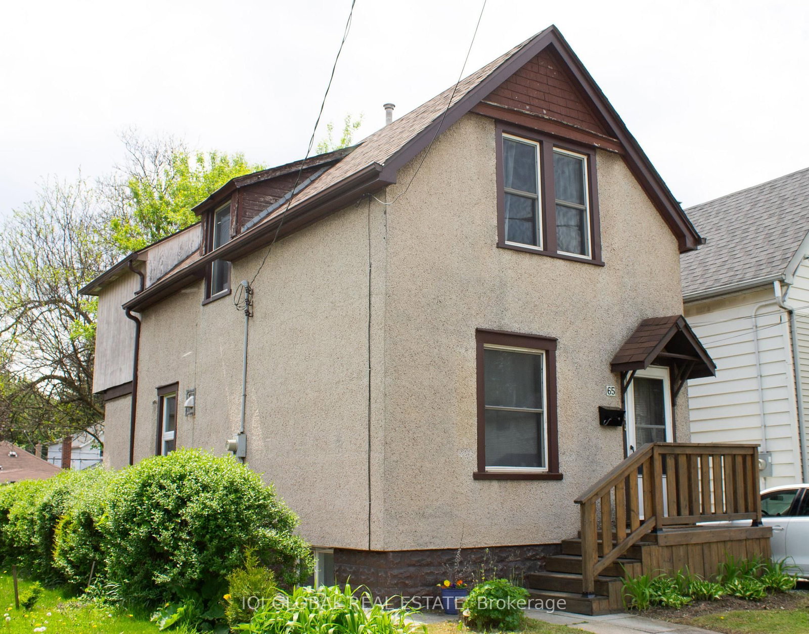 65 Holmes Avenue • Hamilton, ON photo 1