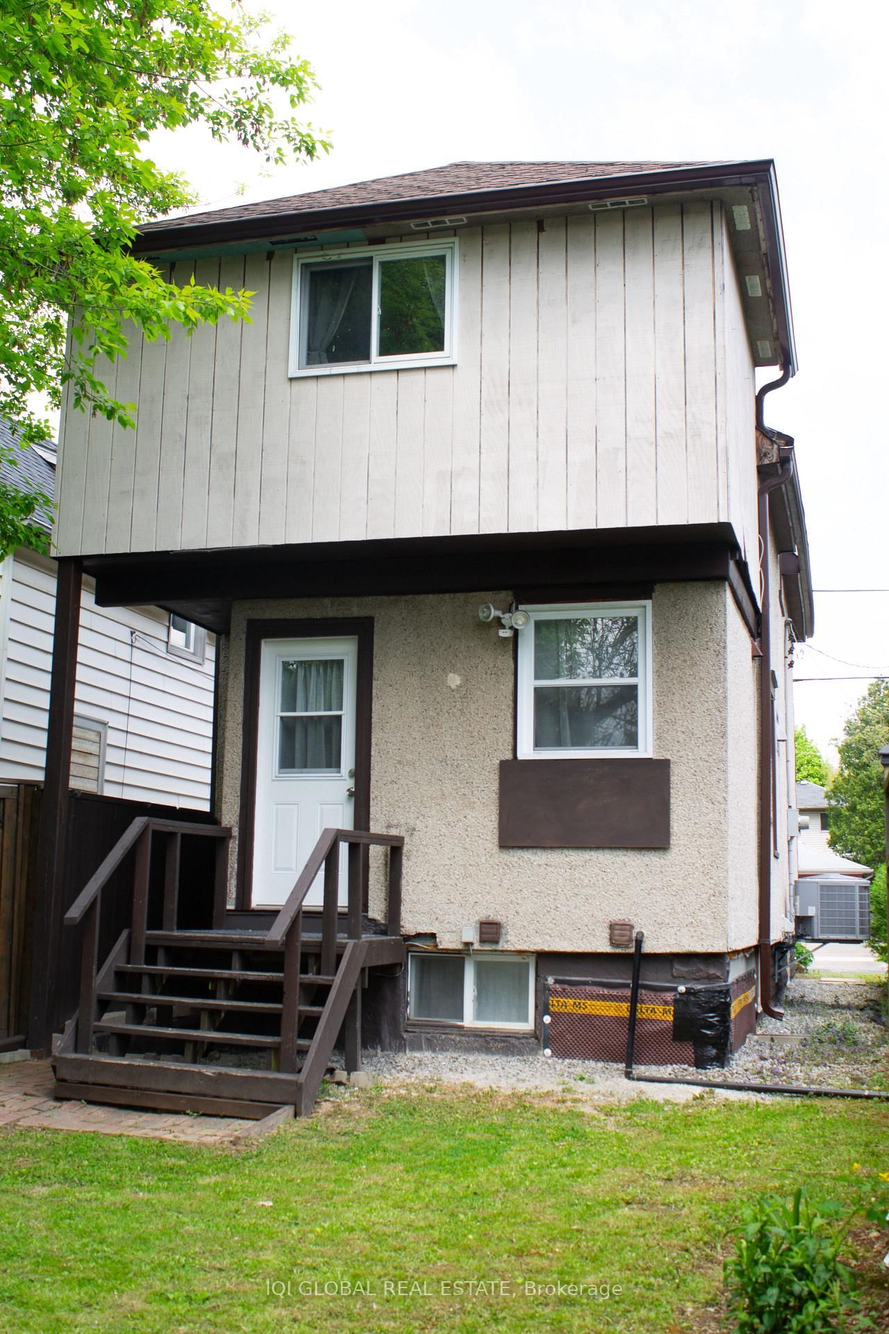 65 Holmes Avenue • Hamilton, ON photo 36