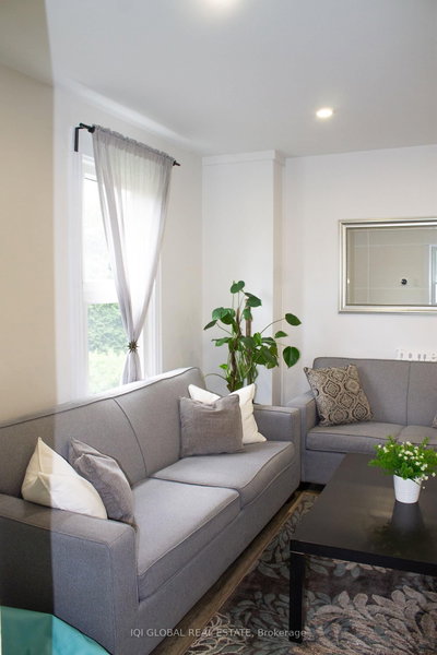 65 Holmes Avenue • Hamilton, ON photo 4