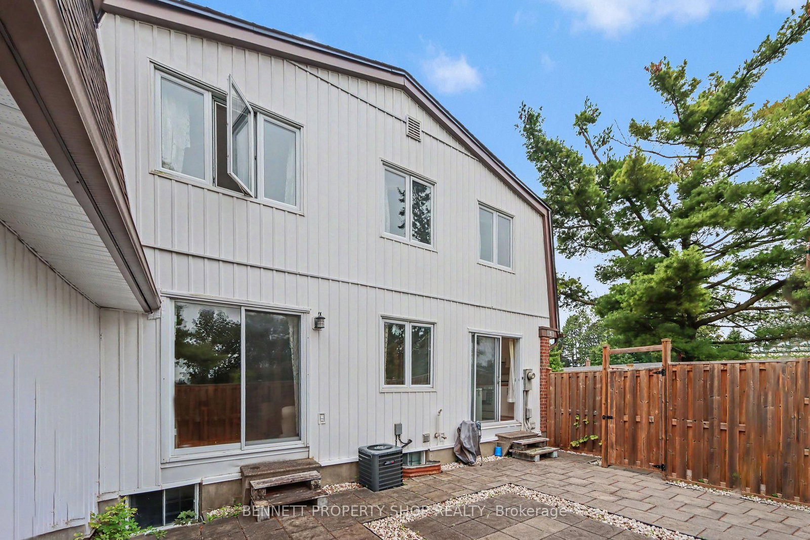 837 Eastvale Drive • #1 • Ottawa, ON photo 12