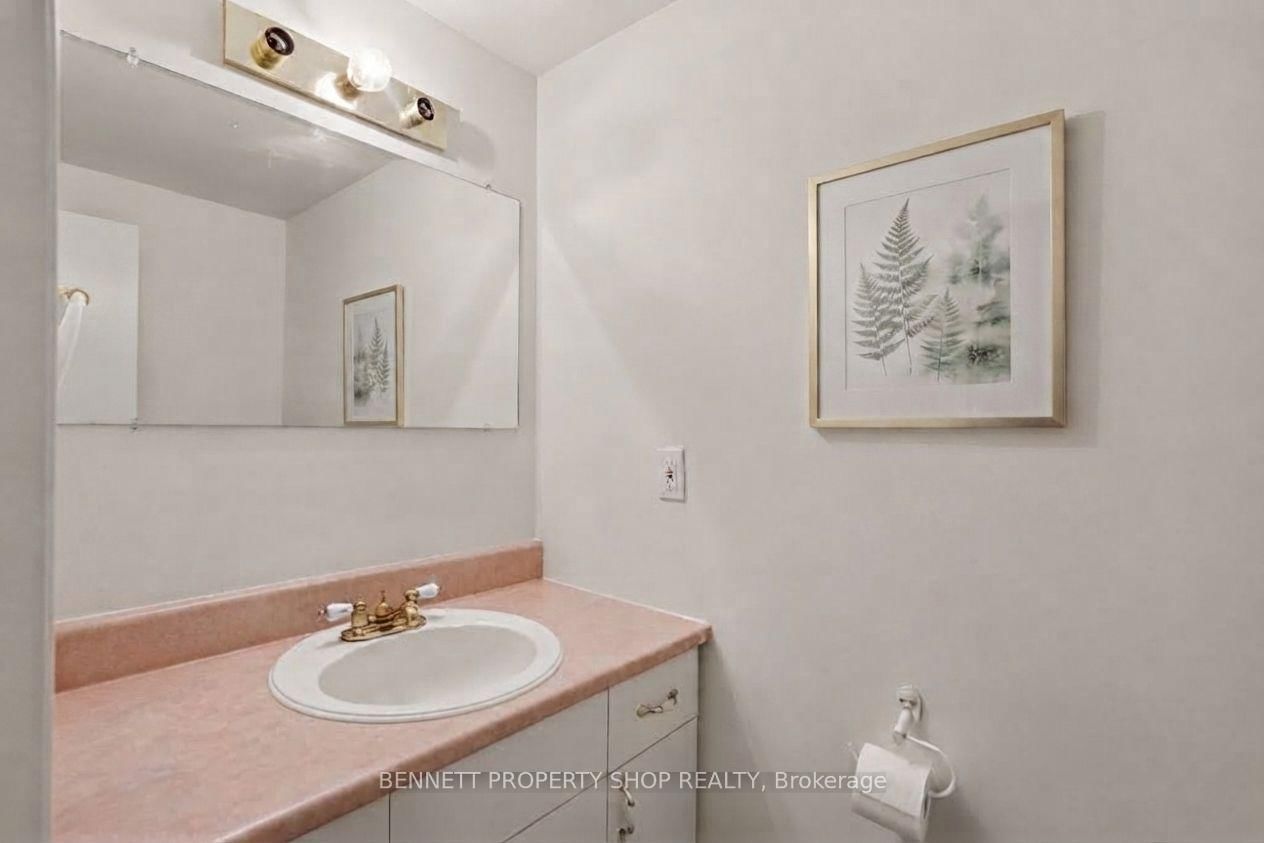 837 Eastvale Drive • #1 • Ottawa, ON photo 9