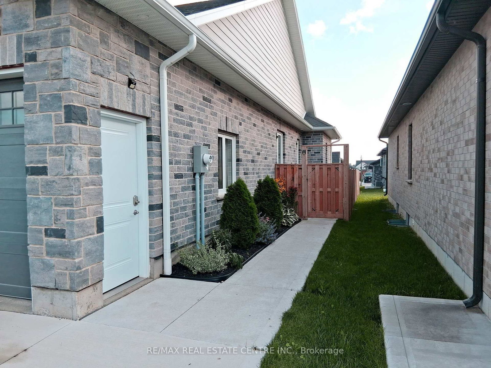 1080 Kincaid Street W • North Perth, ON photo 15