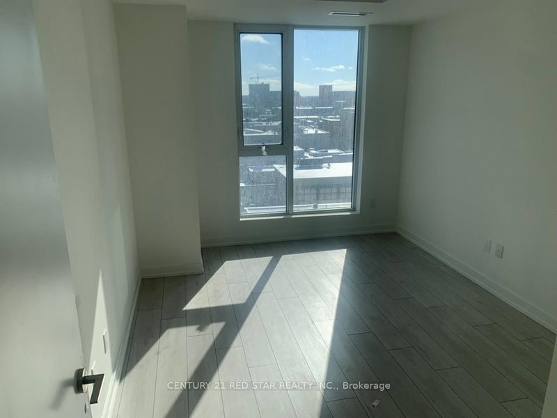 706 - 55 Duke Street W