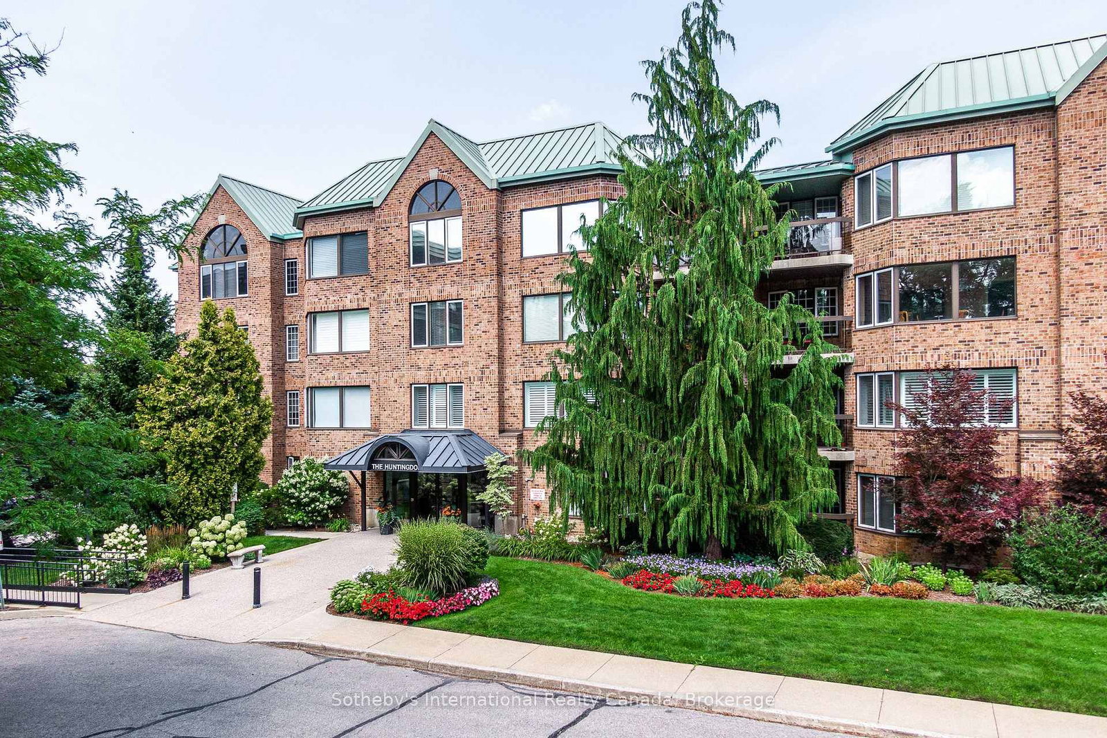 30 Front Street • #401 • Stratford, ON photo 2