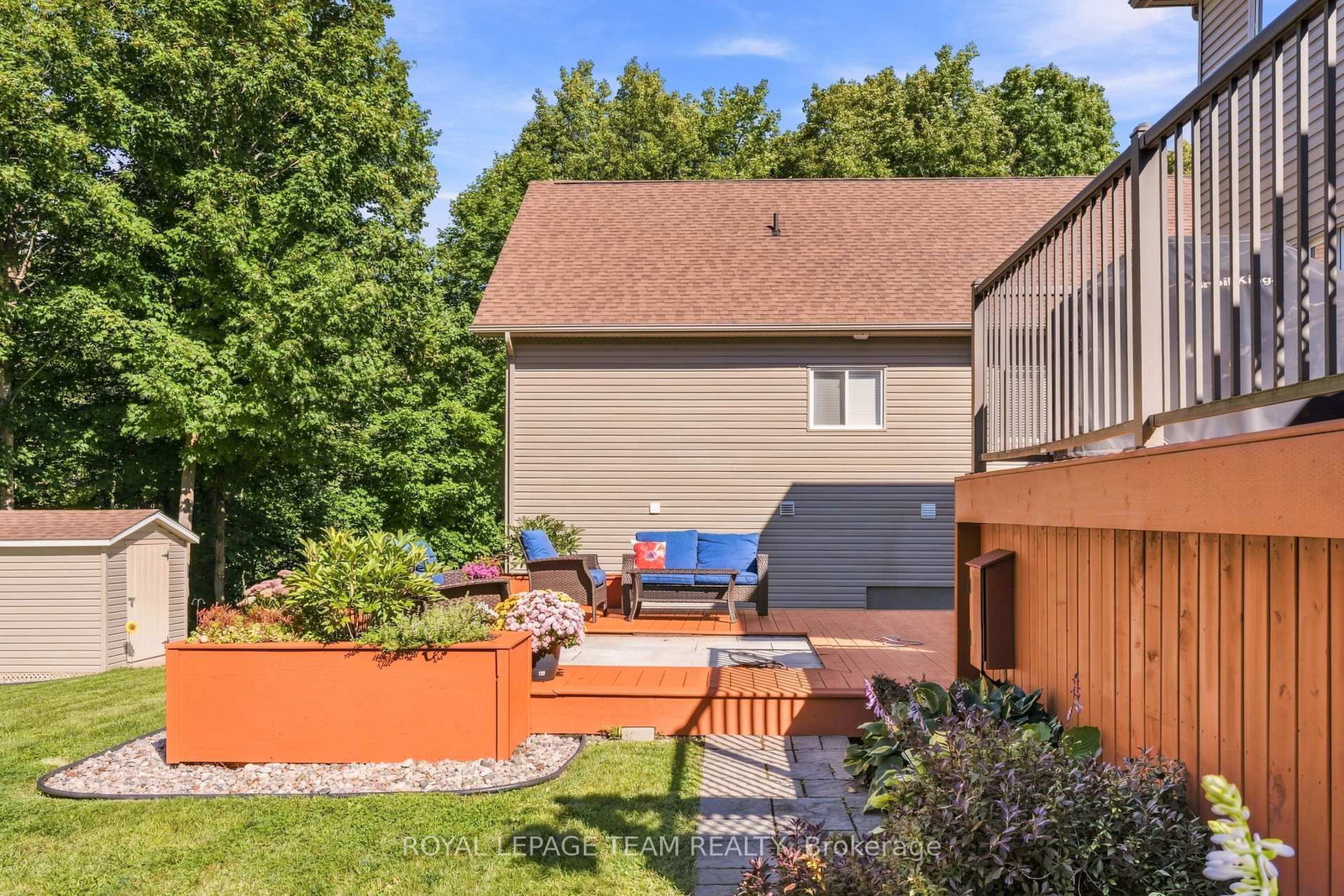 218 Arthur Street • Arnprior, ON photo 39