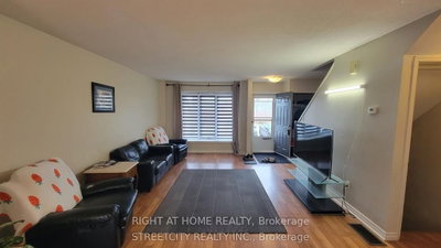 733 Deveron Crescent • #108 • London South, ON photo 3