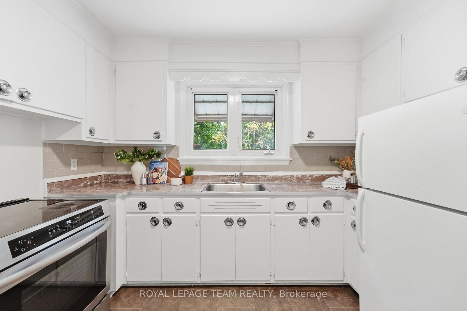 1088 Checkers Road • Ottawa, ON photo 15
