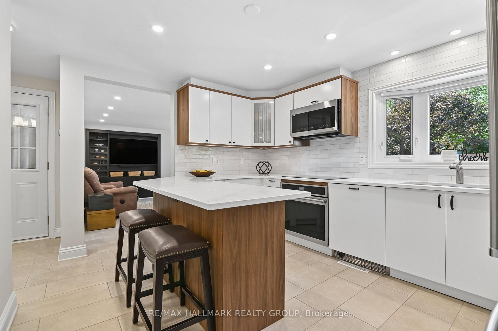 109 Parkglen Court • Ottawa, ON photo 11