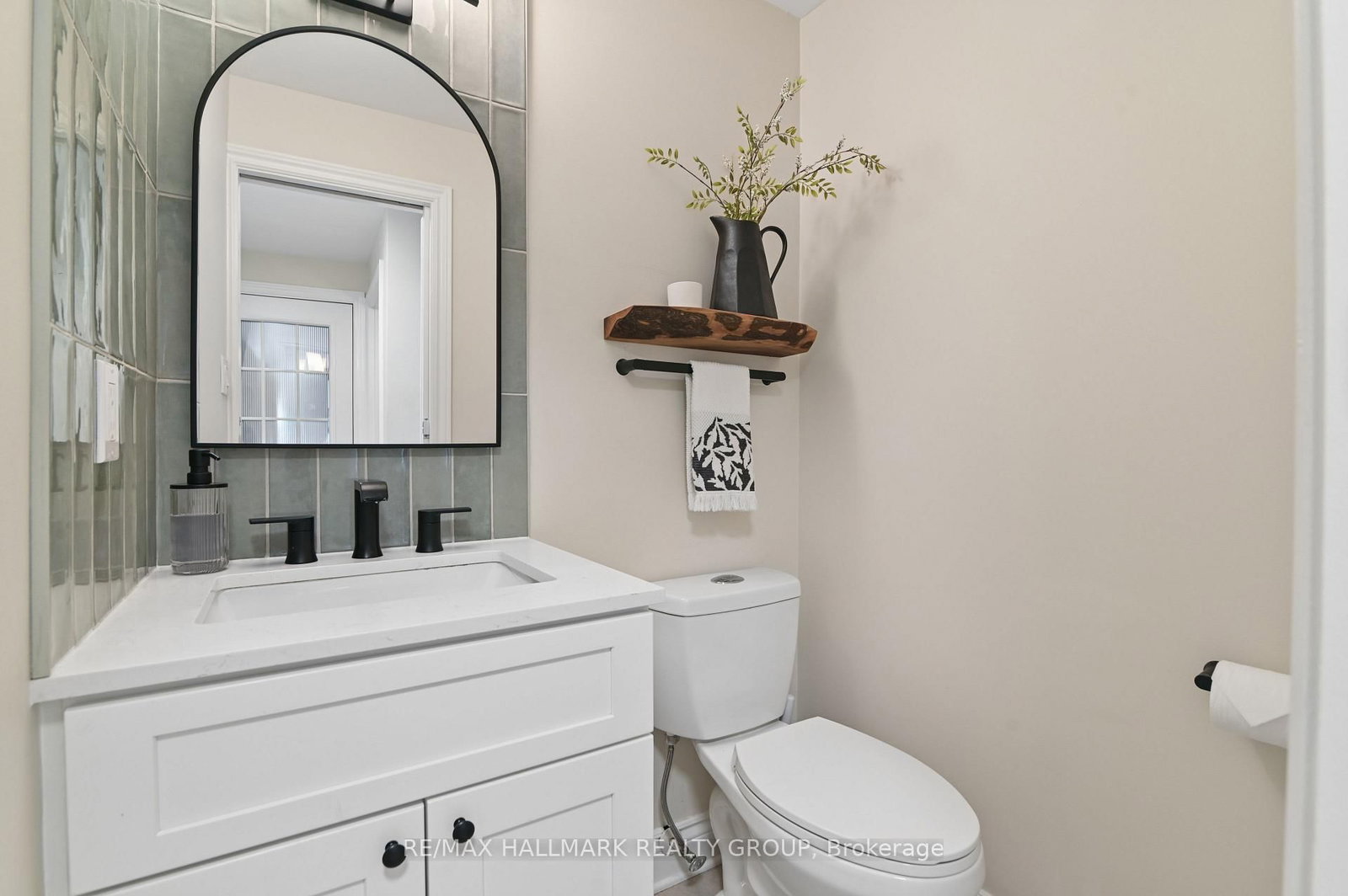 109 Parkglen Court • Ottawa, ON photo 17