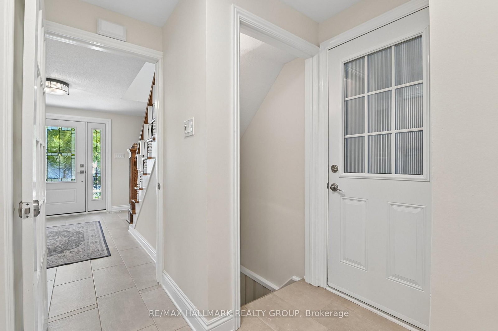 109 Parkglen Court • Ottawa, ON photo 18