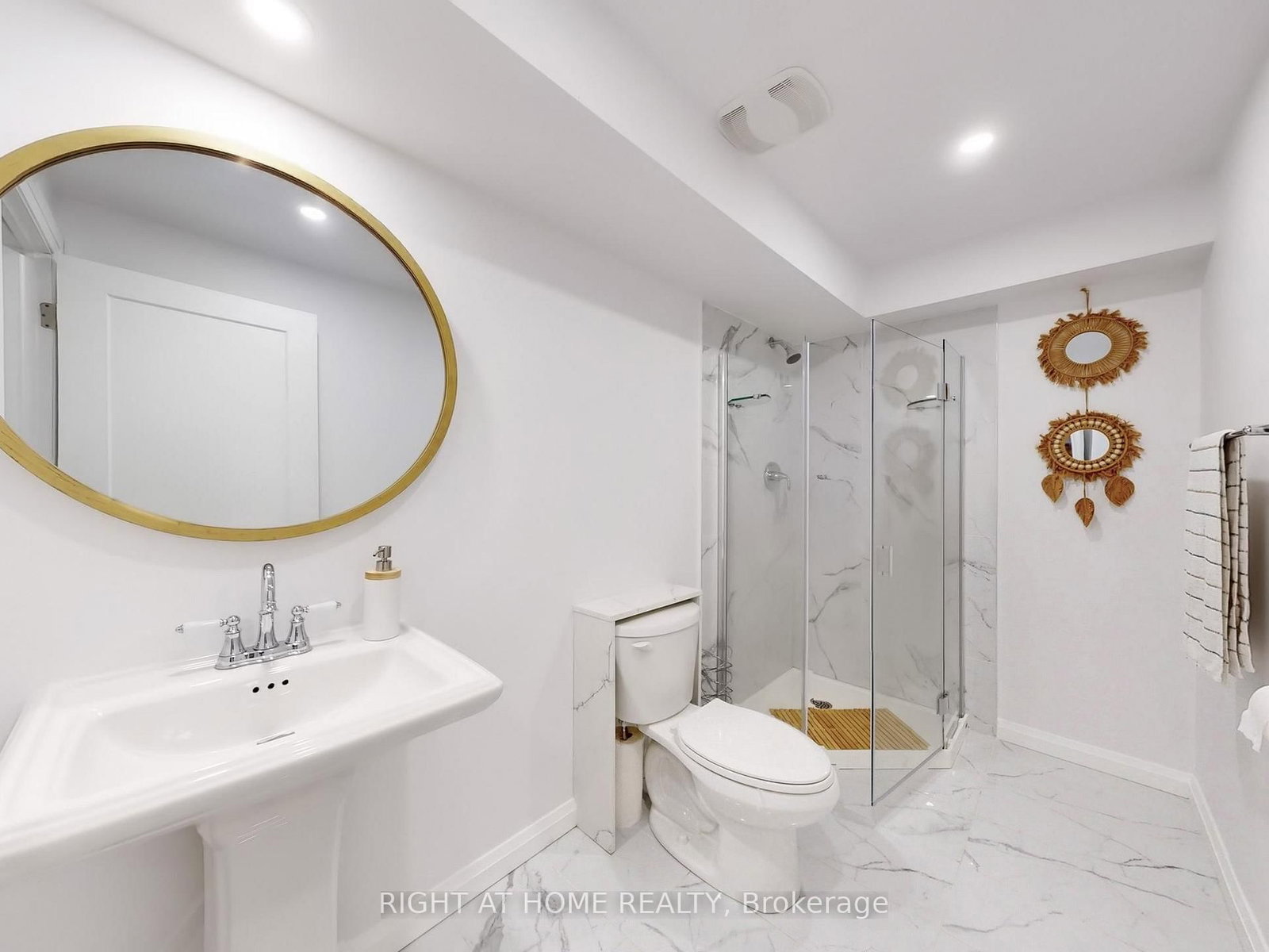 35 Midhurst Heights • #30 • Hamilton, ON photo 37