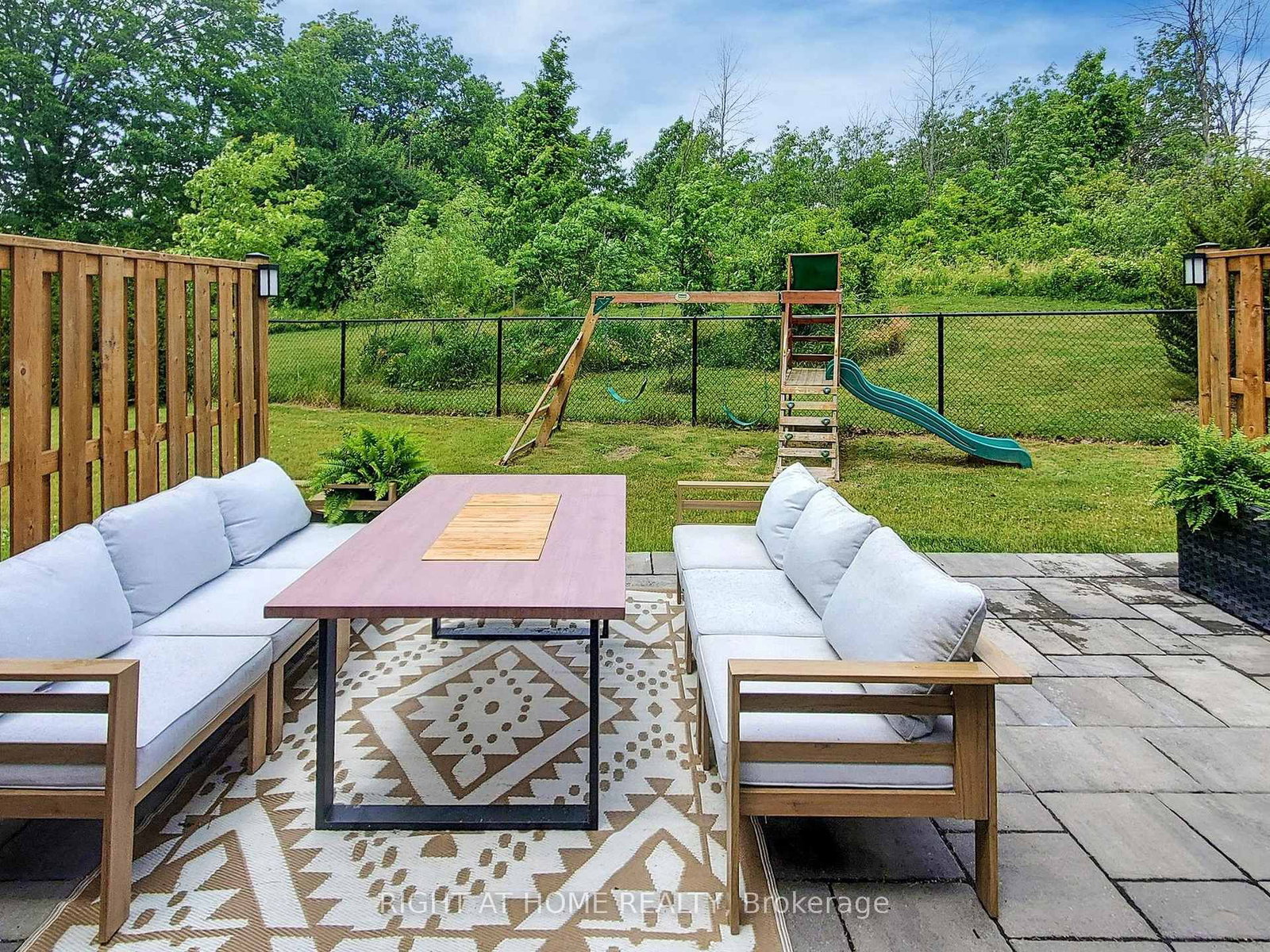 35 Midhurst Heights • #30 • Hamilton, ON photo 38