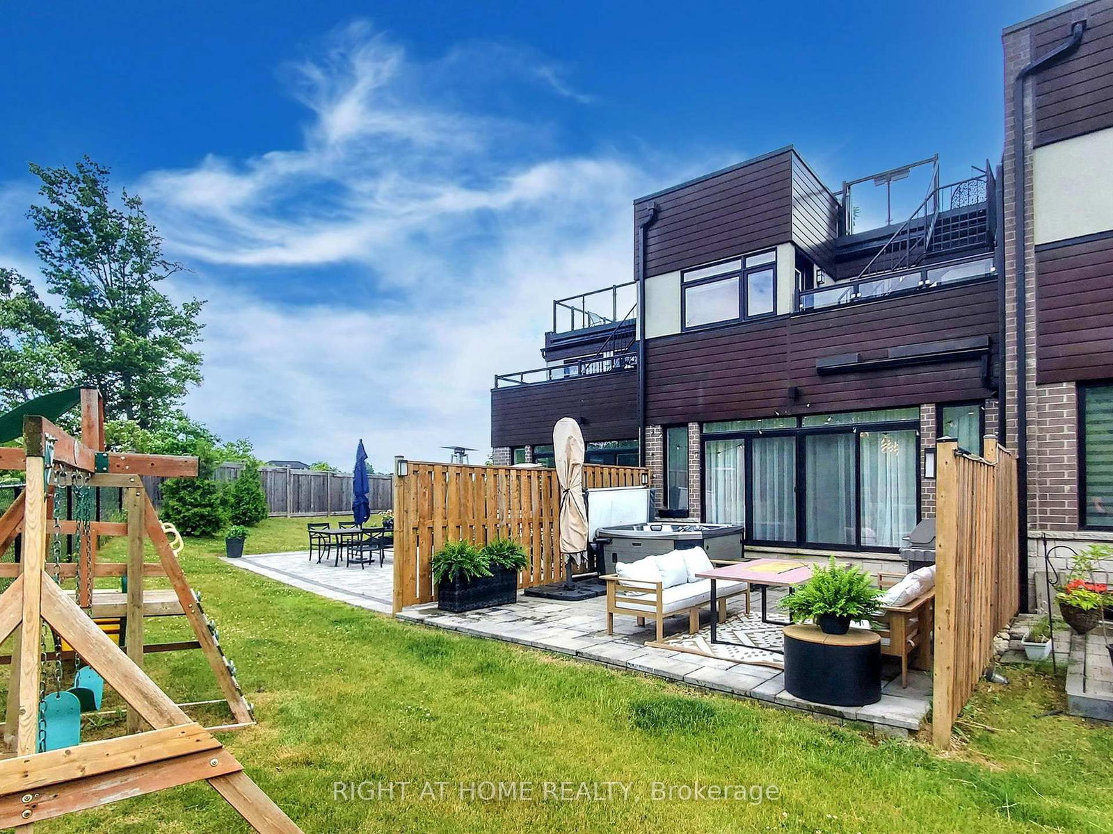 35 Midhurst Heights • #30 • Hamilton, ON photo 44