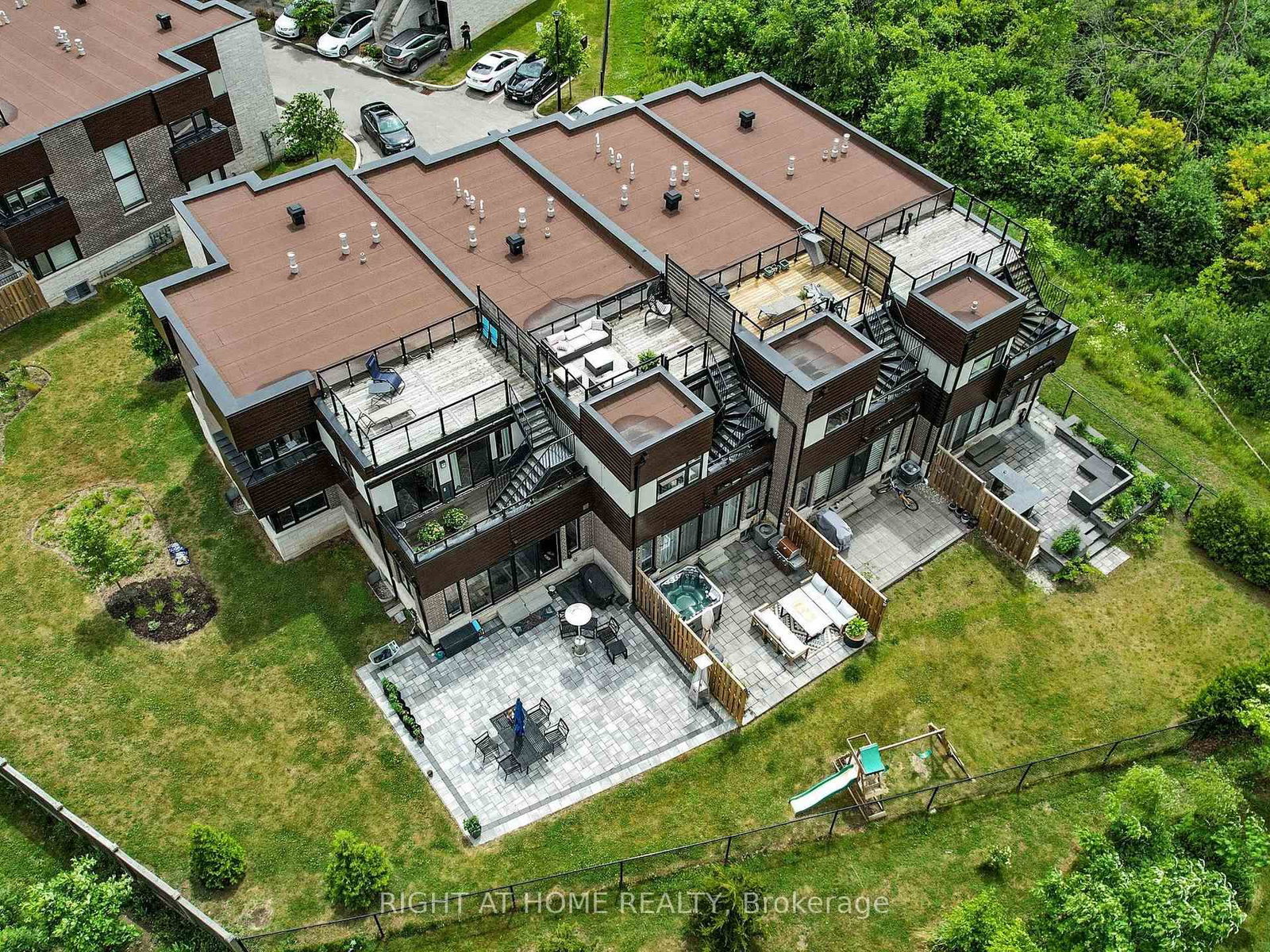35 Midhurst Heights • #30 • Hamilton, ON photo 49