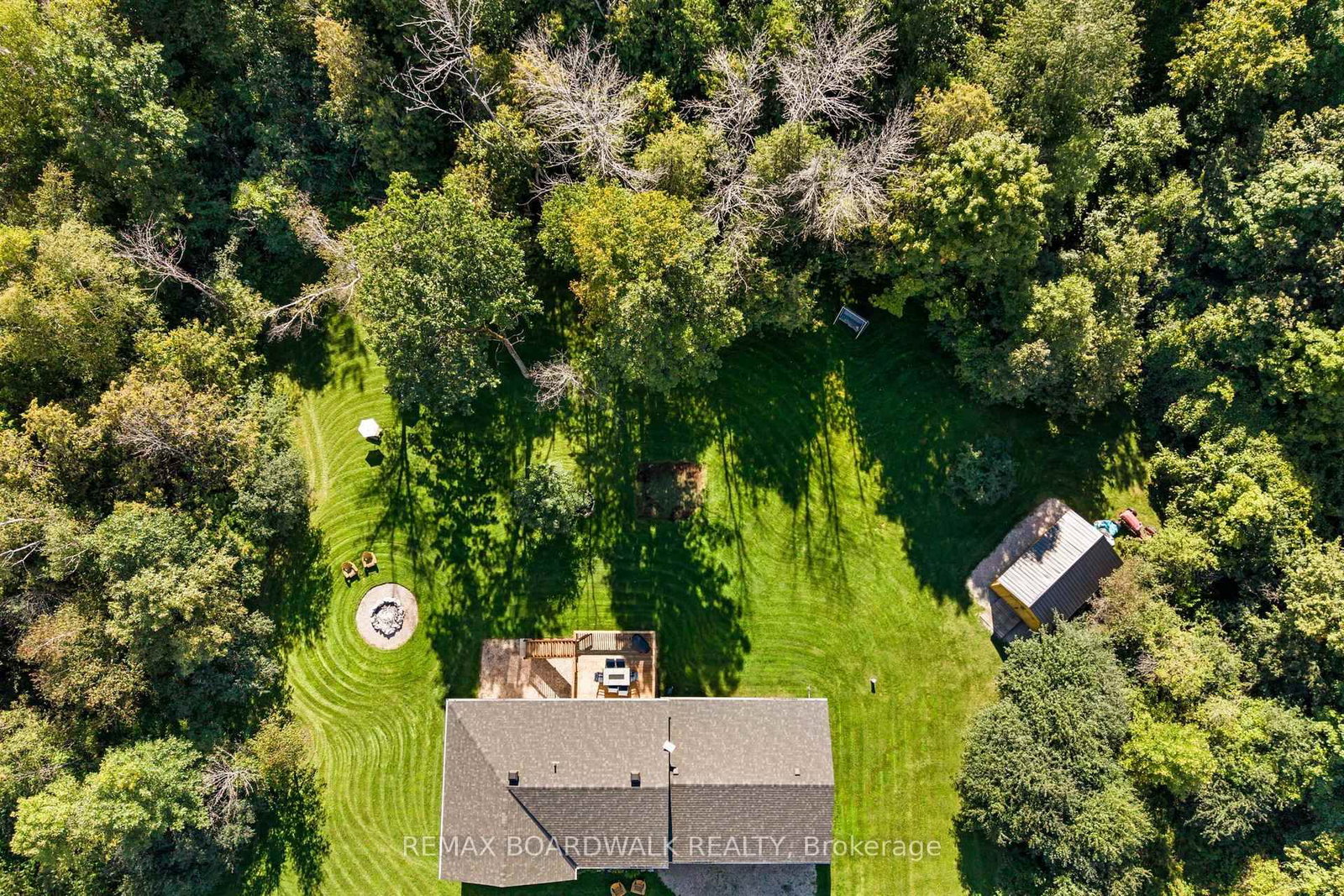 1271 Drummond School Road • Perth, ON photo 37
