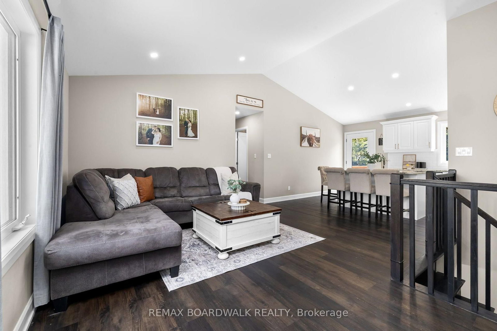 1271 Drummond School Road • Perth, ON photo 9