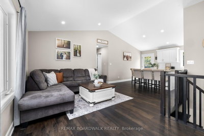1271 Drummond School Road • Perth, ON photo 9