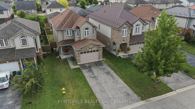 2901 LEMIEUX Walk