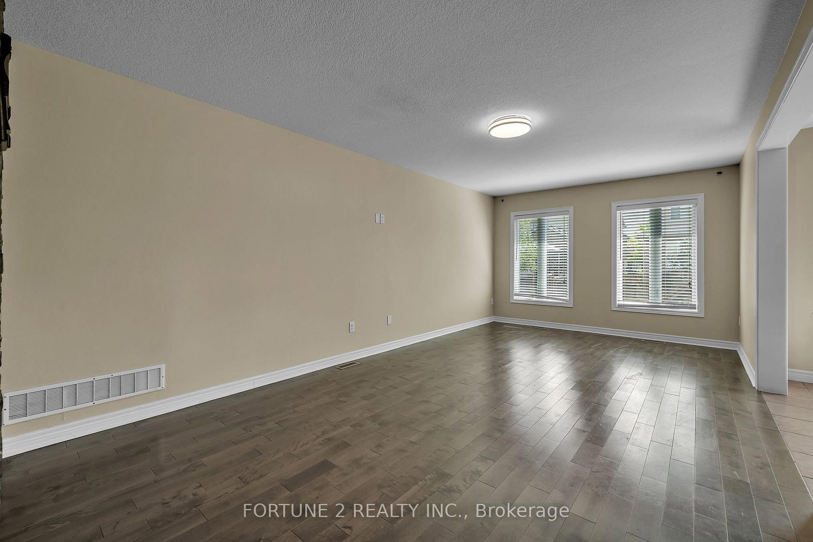 2901 LEMIEUX Walk • London South, ON photo 15
