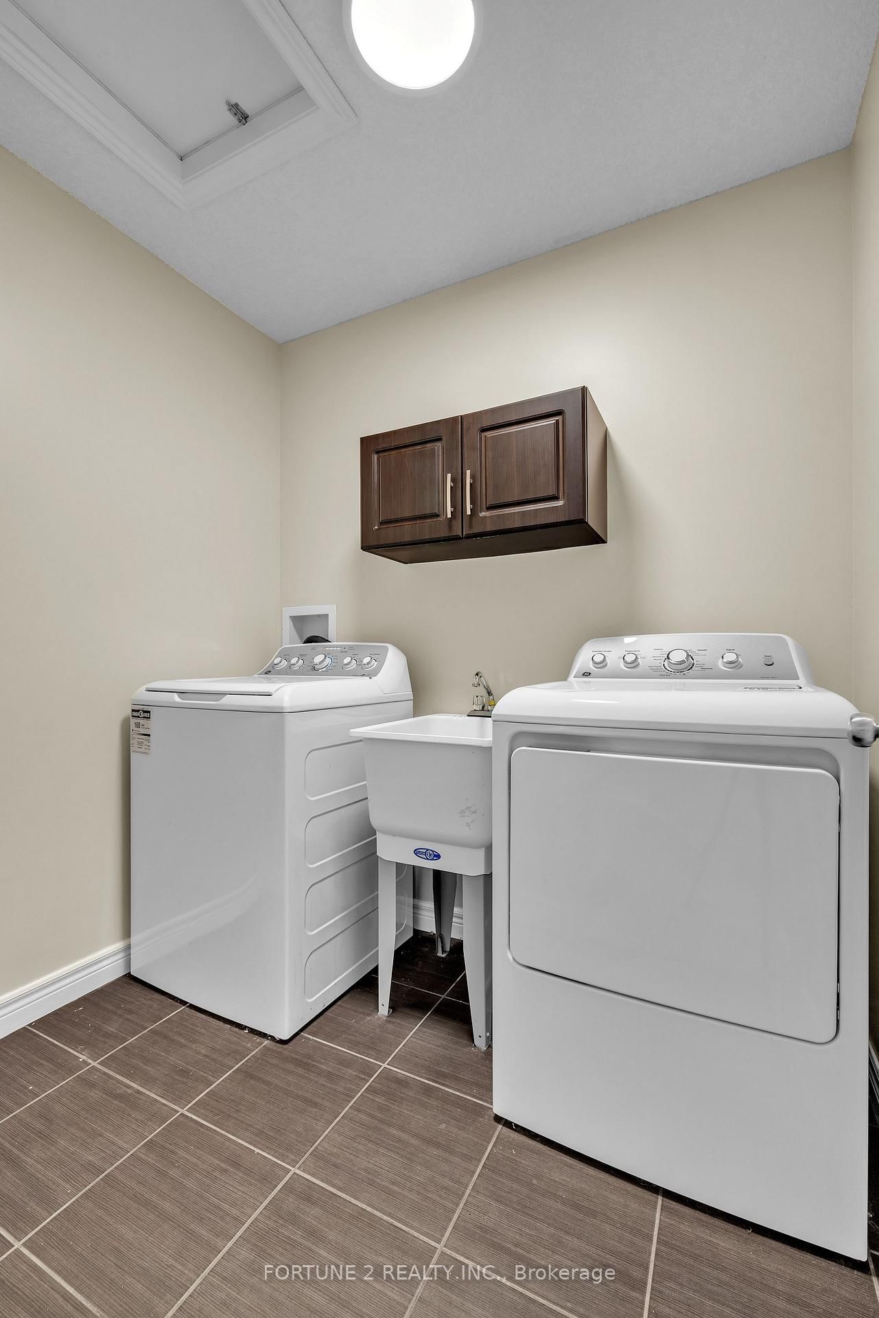 2901 LEMIEUX Walk • London South, ON photo 19
