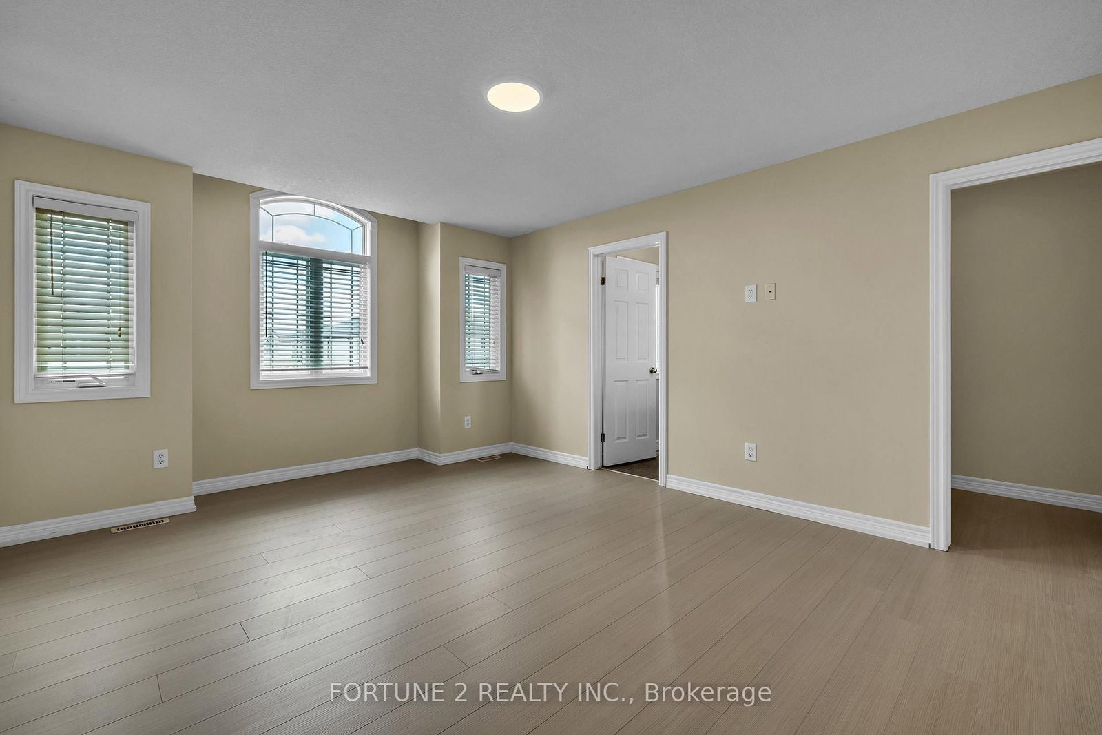 2901 LEMIEUX Walk • London South, ON photo 25