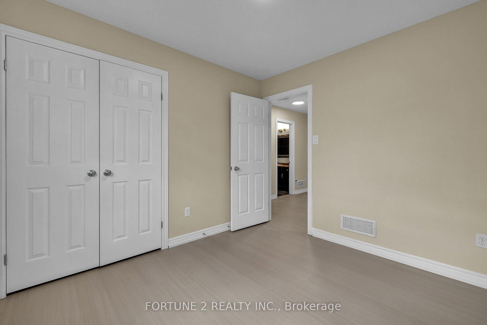 2901 LEMIEUX Walk • London South, ON photo 27