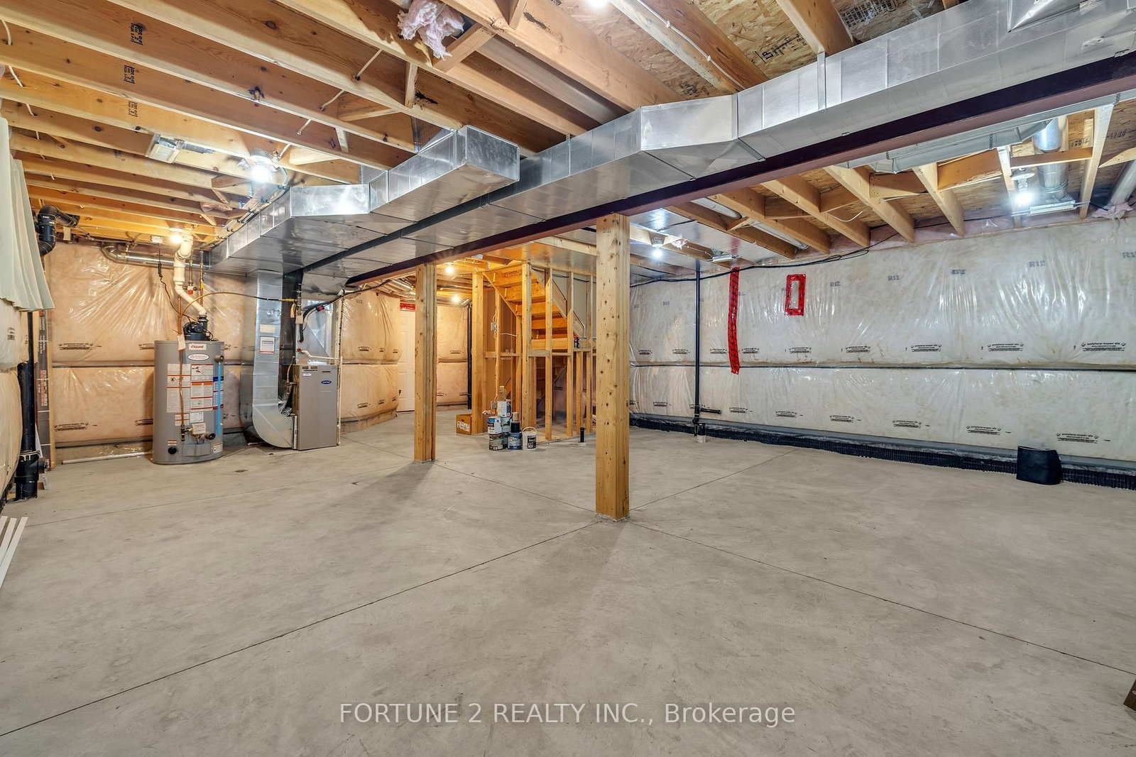 2901 LEMIEUX Walk • London South, ON photo 30