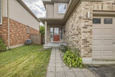 2901 LEMIEUX Walk • London South, ON photo 6
