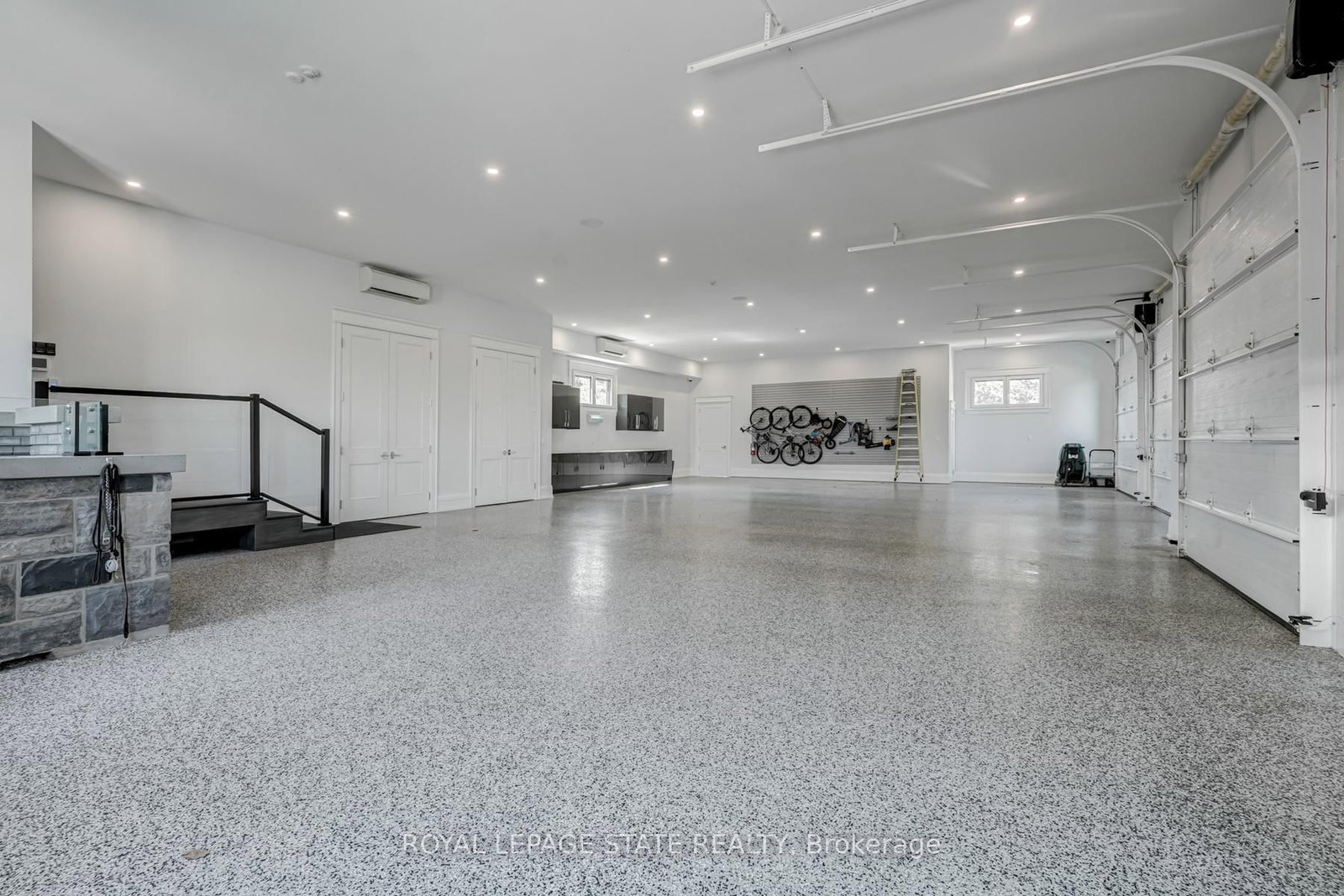 1272 Fiddlers Green Road • Hamilton, ON photo 41