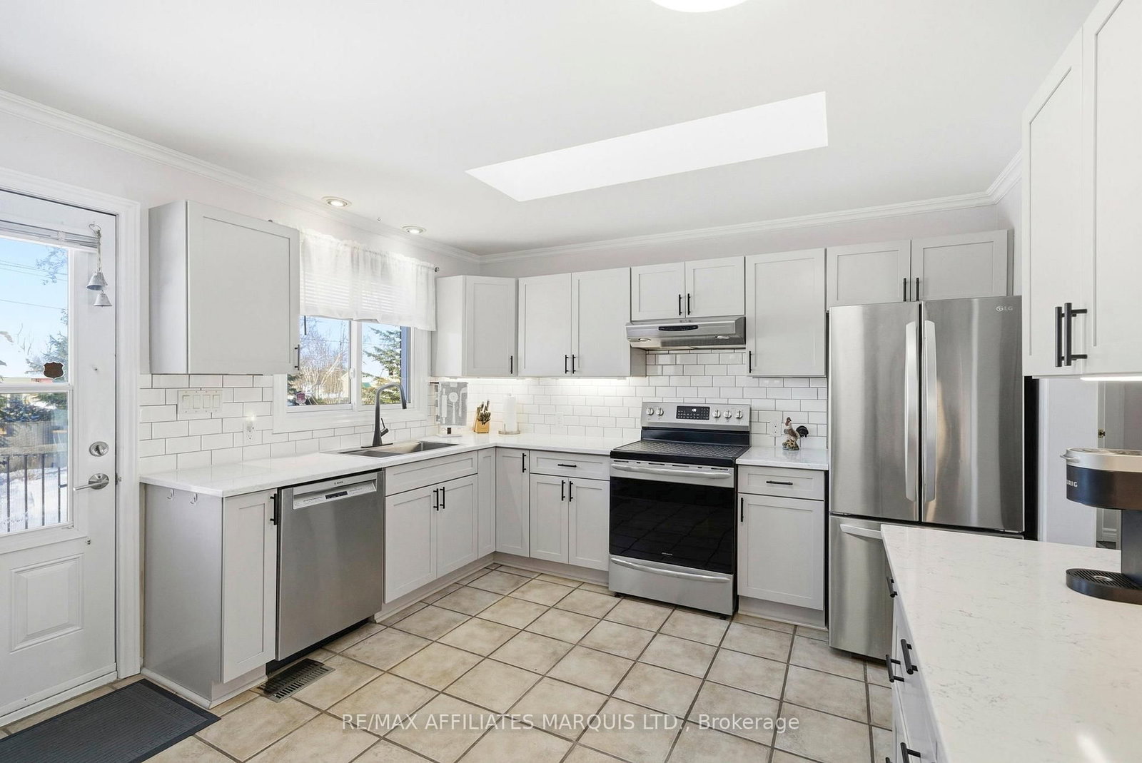 21 Spruce Street • South Stormont, ON photo 14
