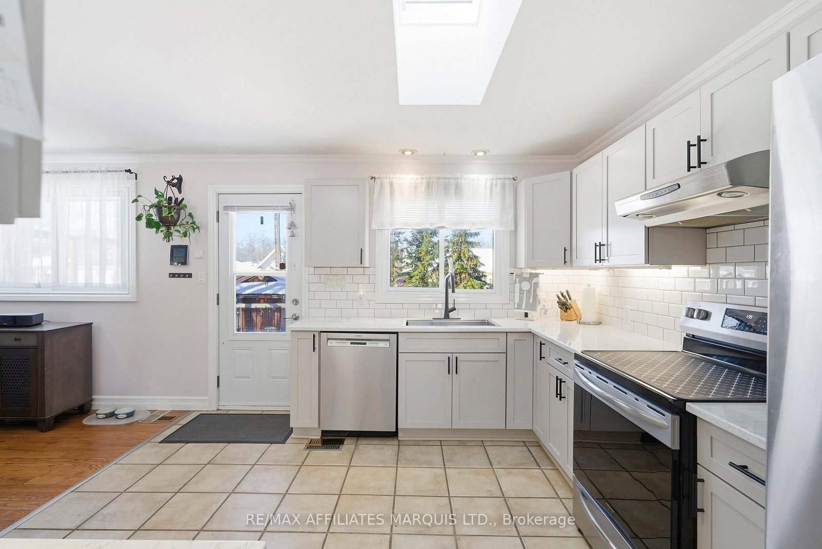 21 Spruce Street • South Stormont, ON photo 15