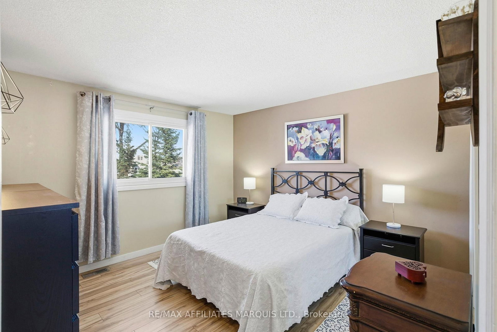 21 Spruce Street • South Stormont, ON photo 18