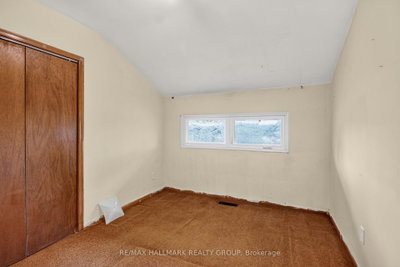 118 Knoxdale Road • Ottawa, ON photo 8
